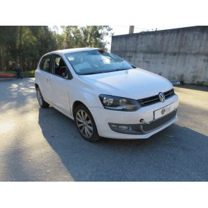 VOLKSWAGEN - POLO