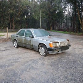 MERCEDES BENZ - 190