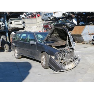 VOLVO - V70