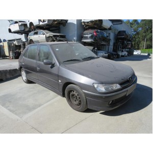 PEUGEOT - 306