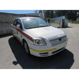 TOYOTA - AVENSIS